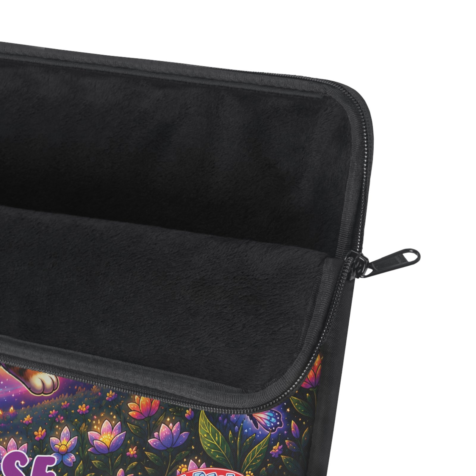 REESE Wiggle Woofs™ Laptop Sleeve - Image 6